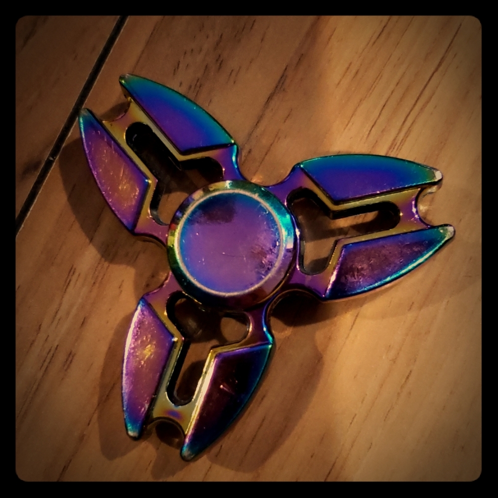 Fidget spinner